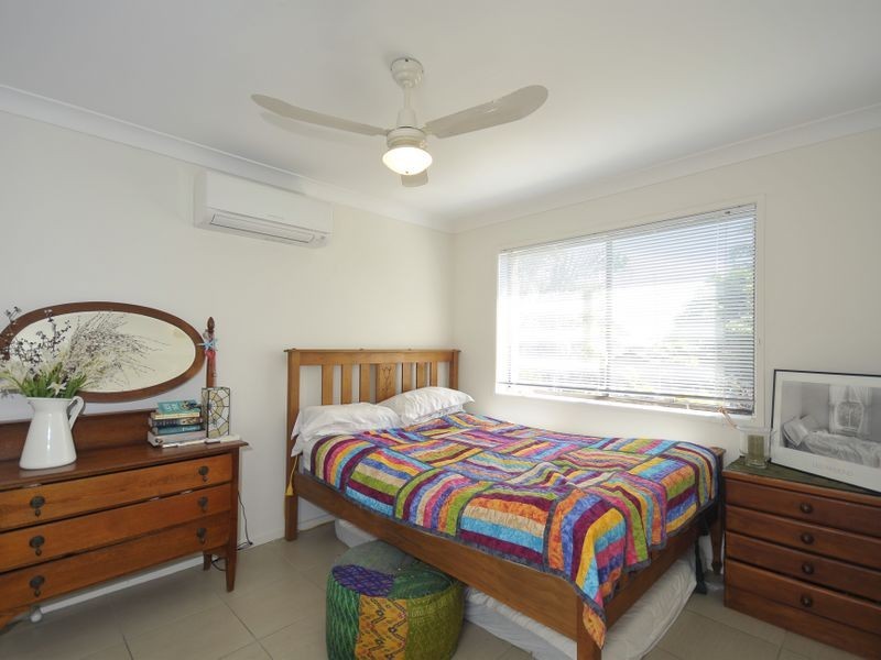 2/13 Second Avenue, Palm Beach QLD 4221