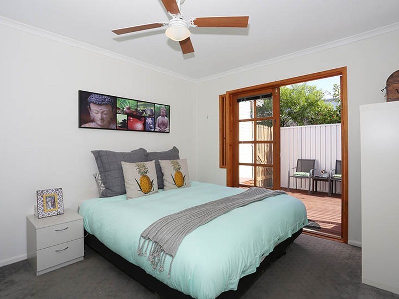 3/3 Boodera Road, Palm Beach QLD 4221