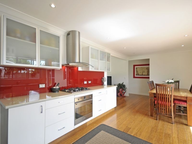 19 Barklya Place, Palm Beach QLD 4221