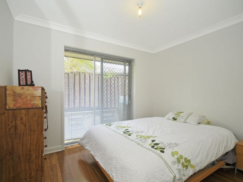 19 Barklya Place, Palm Beach QLD 4221