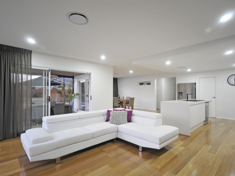 84 Melaleuca Drive, Palm Beach QLD 4221