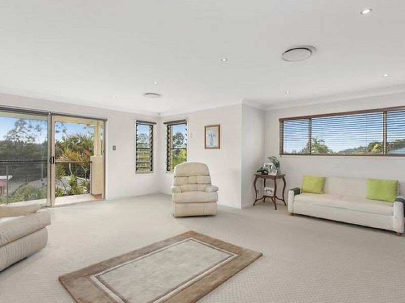 8 Kukulies Court, Currumbin Waters QLD 4223