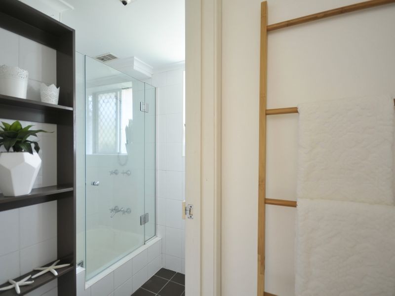 1/110 Duringan Street, Currumbin QLD 4223