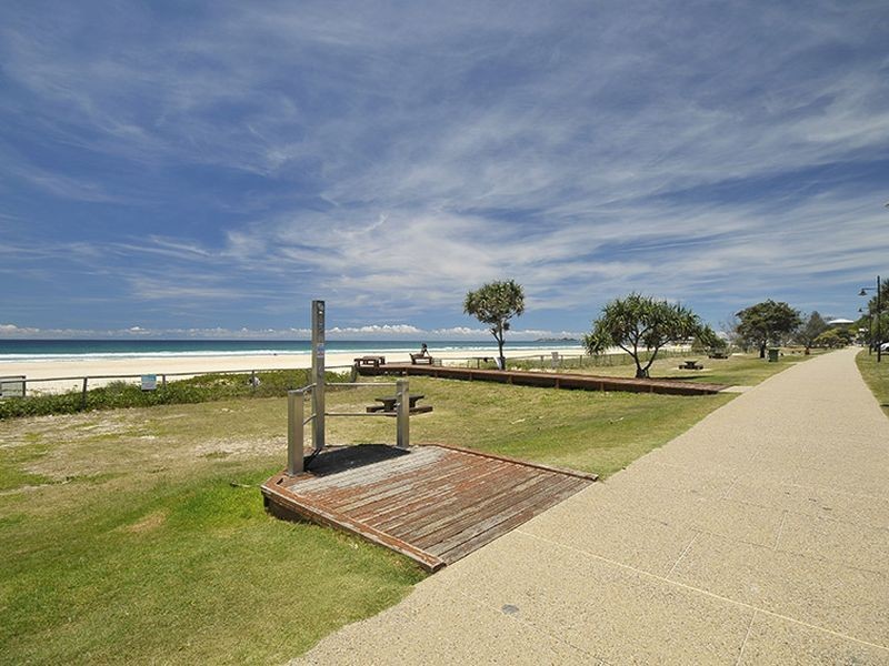 1/110 Duringan Street, Currumbin QLD 4223