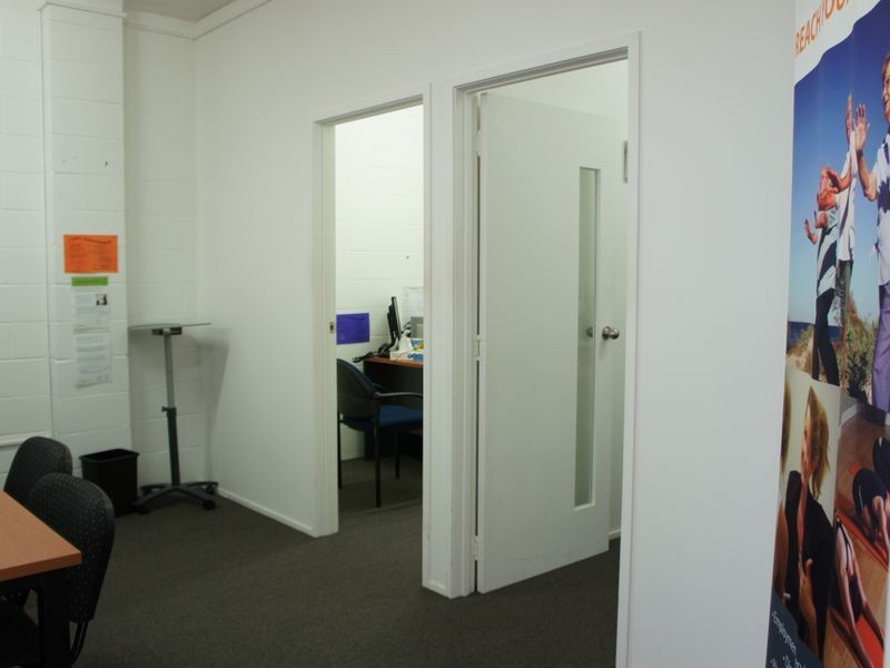 9/2 Eighth Avenue, Palm Beach QLD 4221