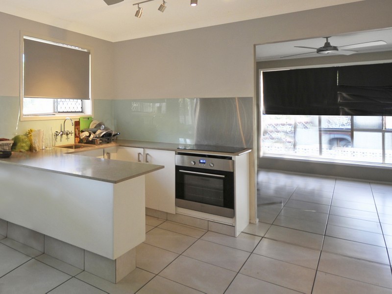 335 Adina Avenue, Bilinga QLD 4225