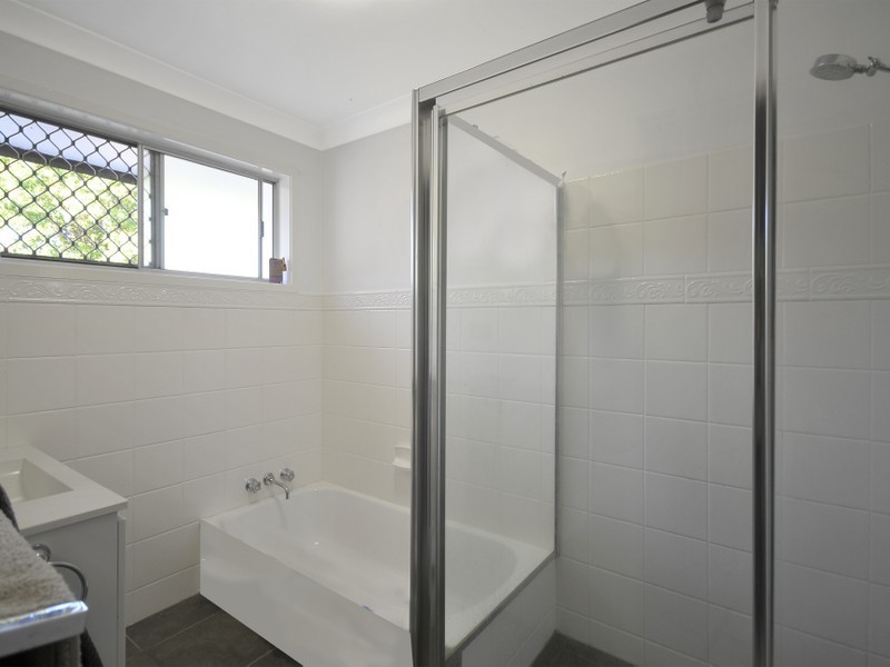 335 Adina Avenue, Bilinga QLD 4225