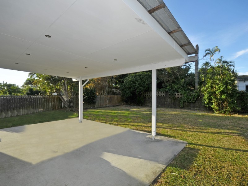 335 Adina Avenue, Bilinga QLD 4225