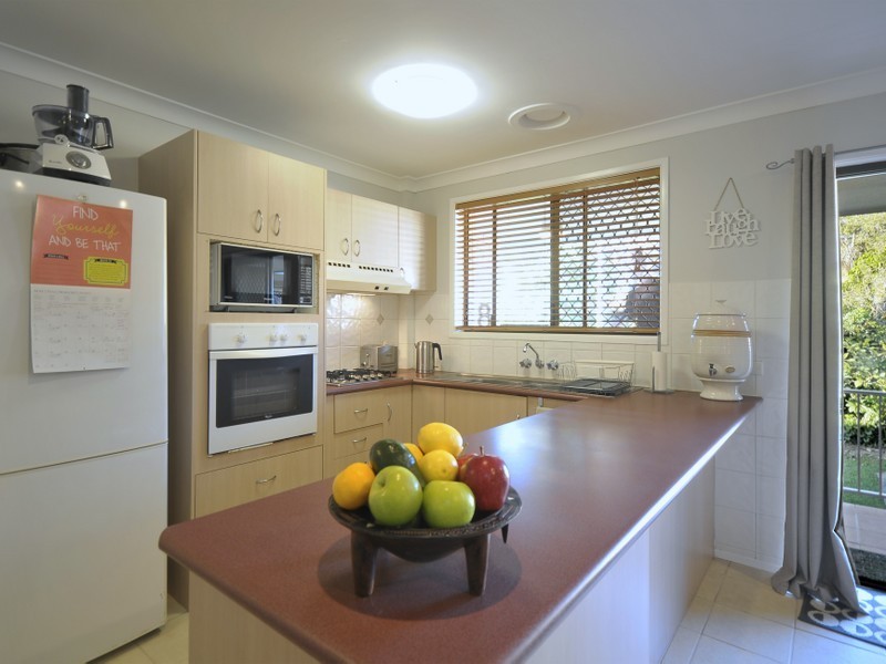 8/5 Lind Avenue, Palm Beach QLD 4221