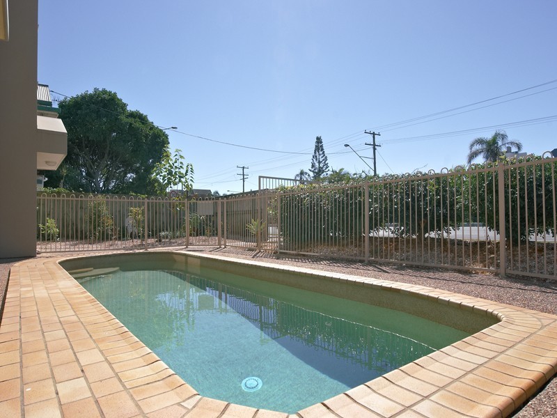 1/1260 Gold Coast Highway, Palm Beach QLD 4221