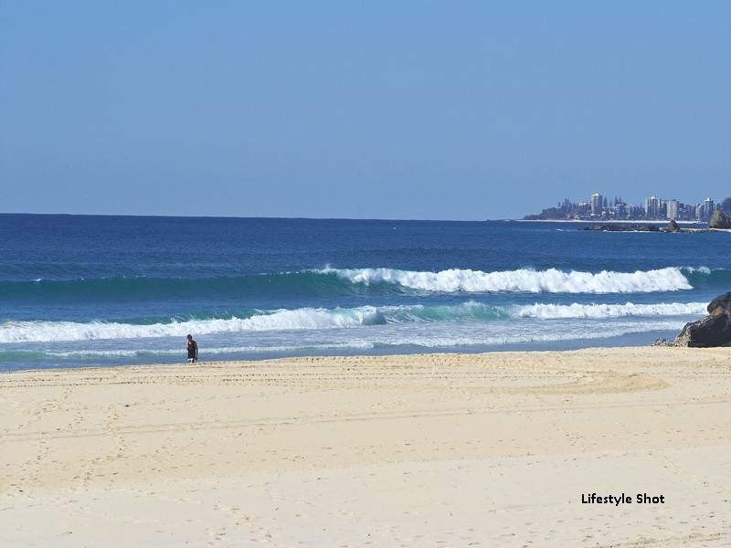 1/1260 Gold Coast Highway, Palm Beach QLD 4221