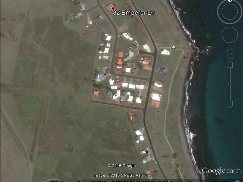 32 Emperor Drive, Elliott Heads QLD 4670