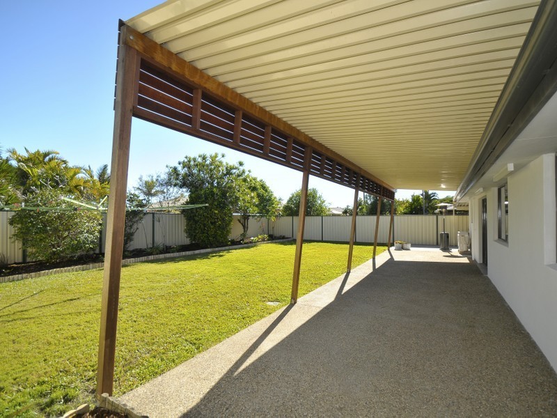 85 Ironbark Street, Elanora QLD 4221