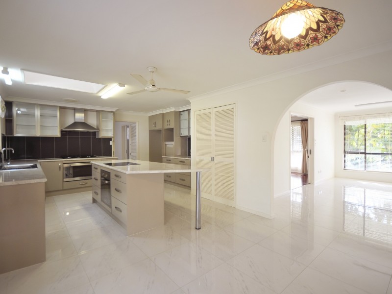 70 Tierney Drive, Currumbin Waters QLD 4223