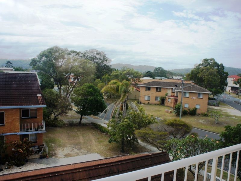 17/14 Mawarra Street, Palm Beach QLD 4221