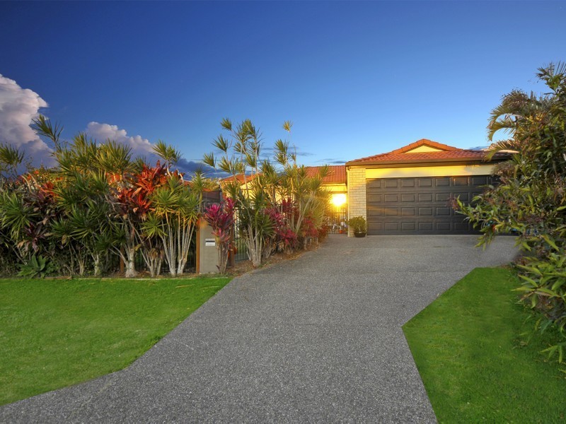 36 Tussock Crescent, Elanora QLD 4221