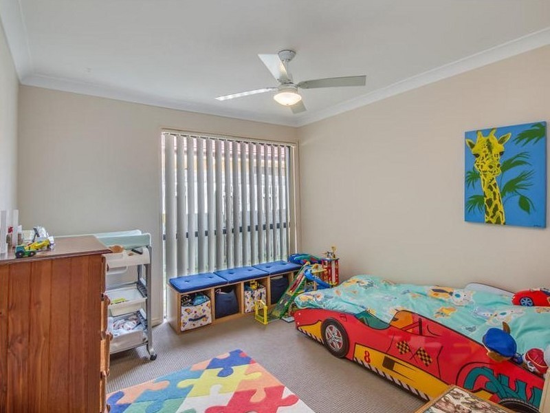 36 Tussock Crescent, Elanora QLD 4221