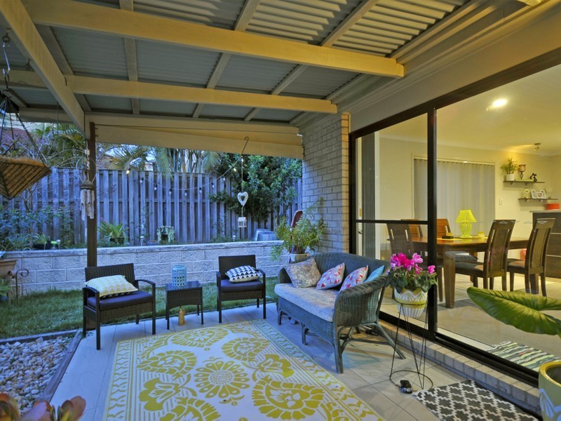36 Tussock Crescent, Elanora QLD 4221