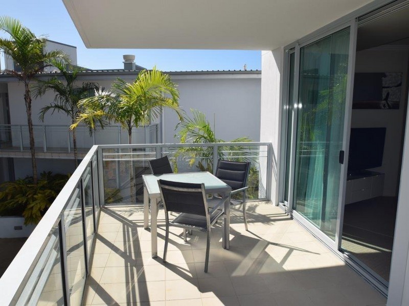1213/10 Fifth Avenue, Palm Beach QLD 4221