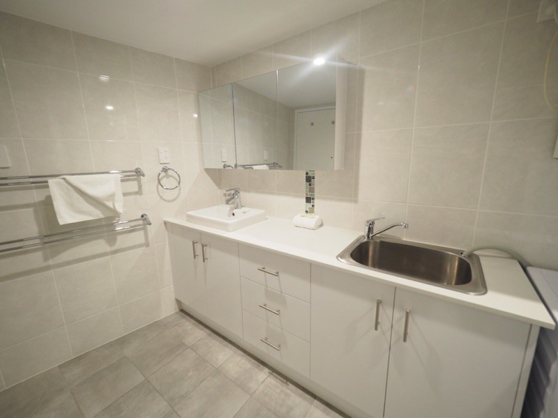 969 Gold Coast Highway, Palm Beach QLD 4221