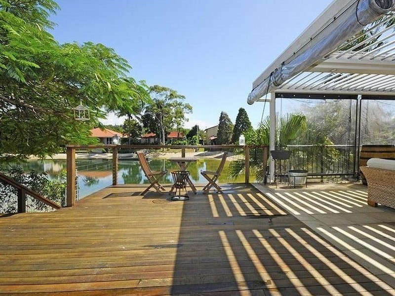 54 Melaleuca Drive, Palm Beach QLD 4221