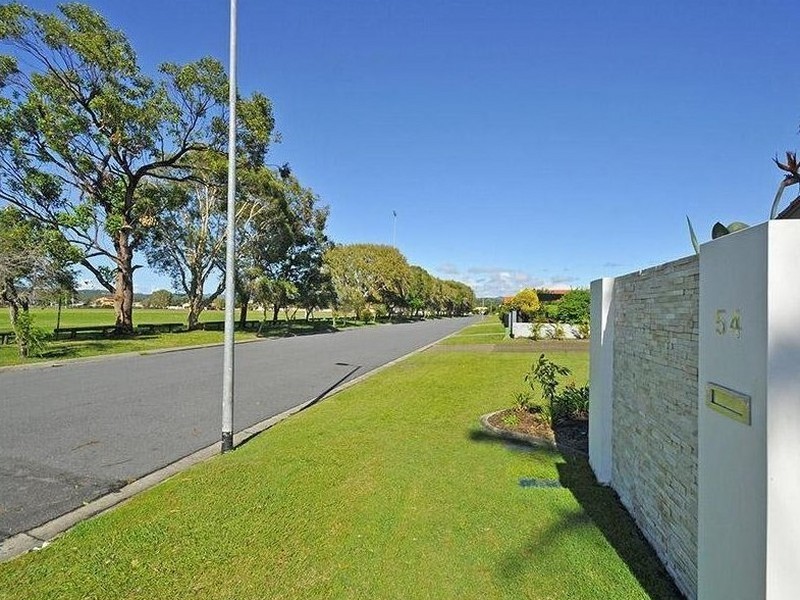54 Melaleuca Drive, Palm Beach QLD 4221
