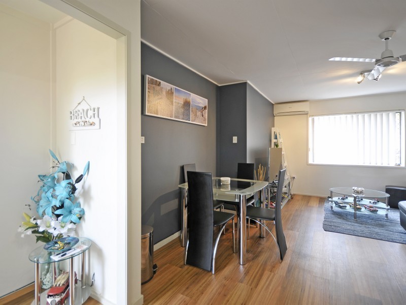 2/22 Twenty Seventh Avenue, Palm Beach QLD 4221