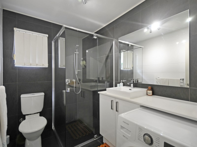 2/22 Twenty Seventh Avenue, Palm Beach QLD 4221