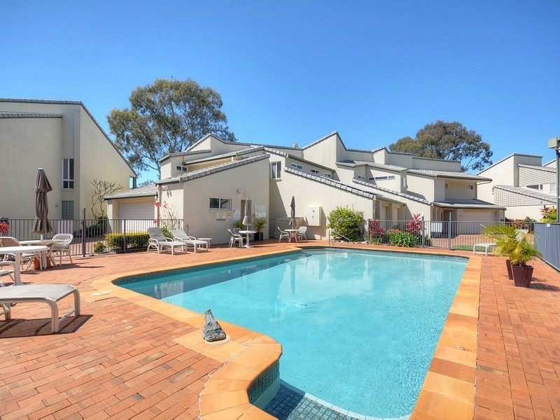 4/14 Wilpark Crescent, Currumbin Waters QLD 4223