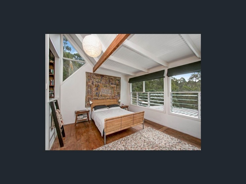 21 Domain Road, Currumbin QLD 4223