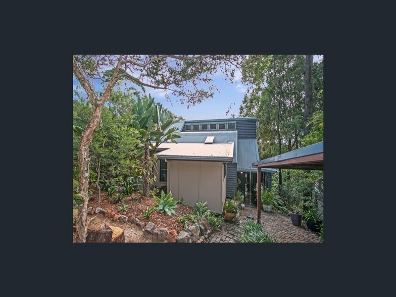 21 Domain Road, Currumbin QLD 4223