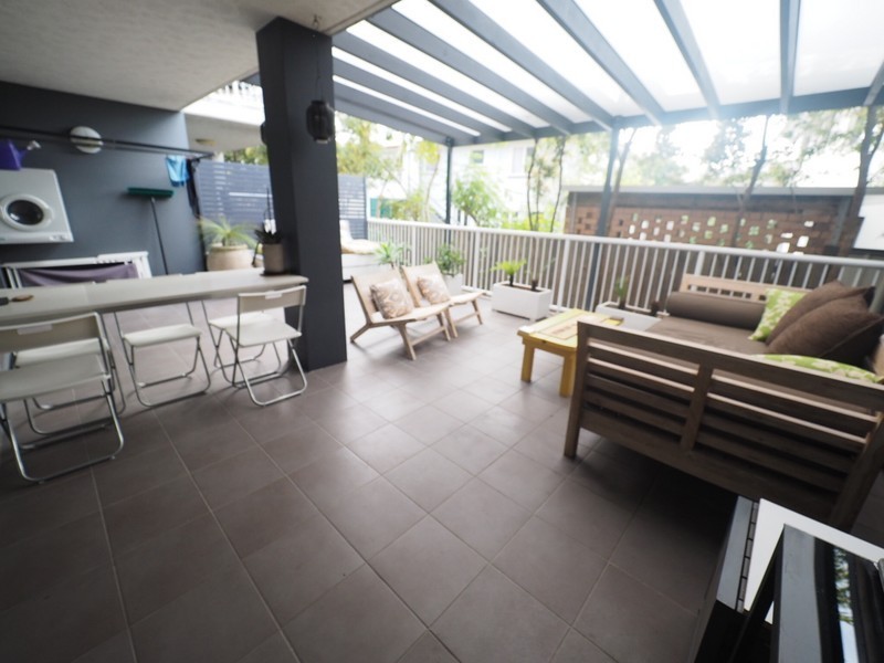 2/468 Coolangatta Rd, Tugun QLD 4224