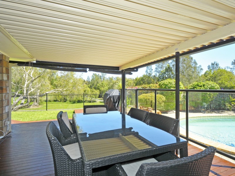 21 Tipuana Drive, Elanora QLD 4221