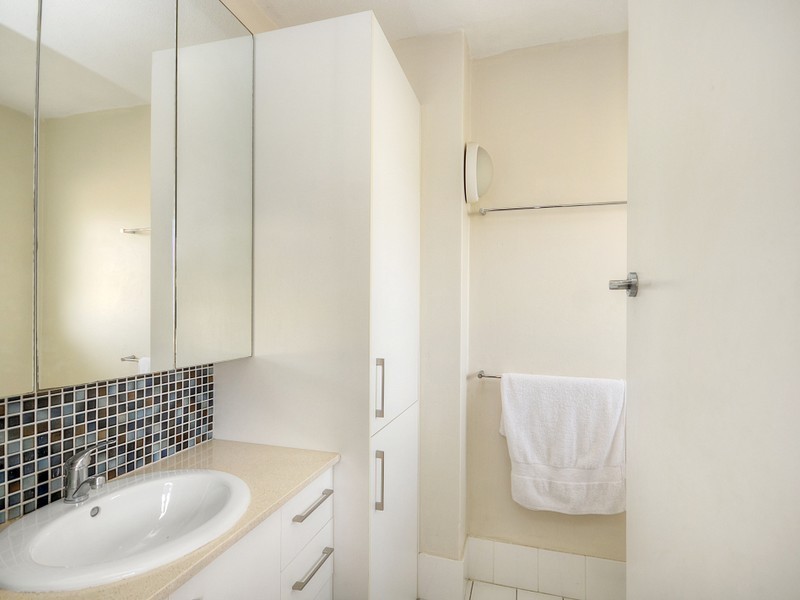 13/41 Tallebudgera Drive, Palm Beach QLD 4221
