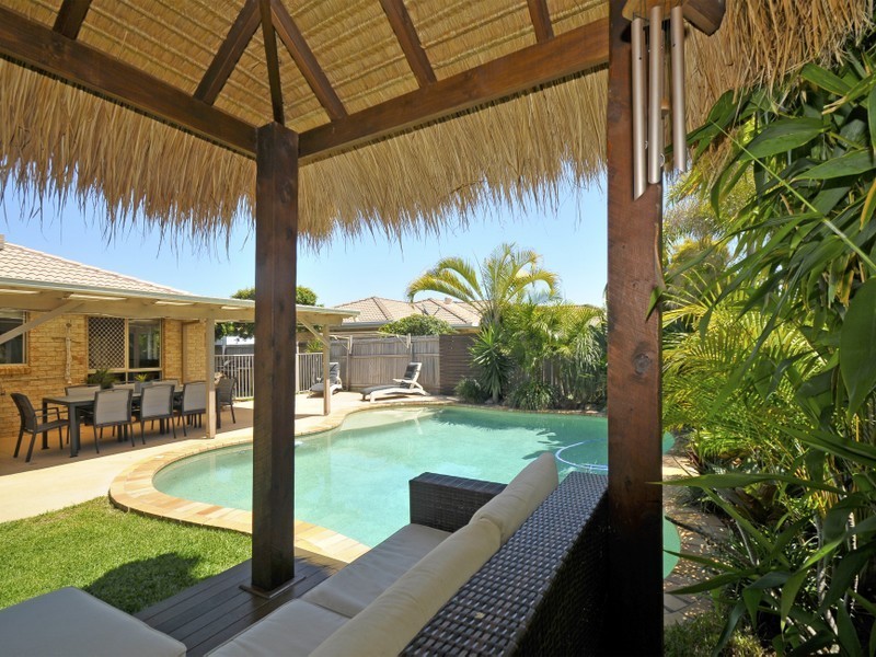 18 Saffron Street, Elanora QLD 4221