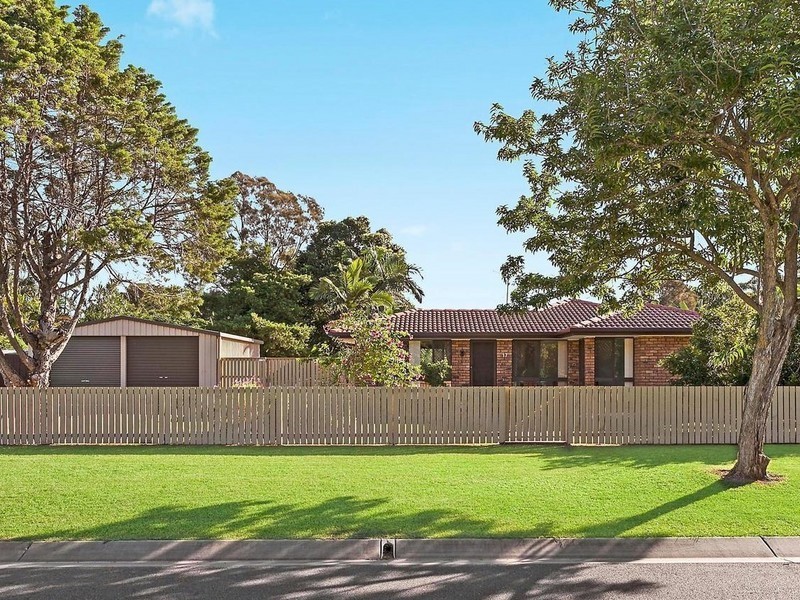 17 Daffodil Street, Tallebudgera QLD 4228