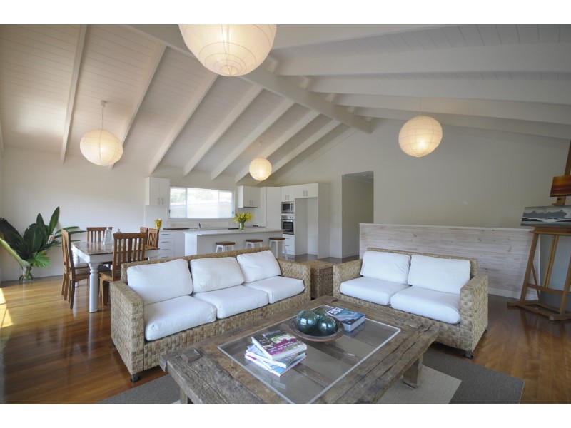 12 Carlyle Drive, Currumbin QLD 4223