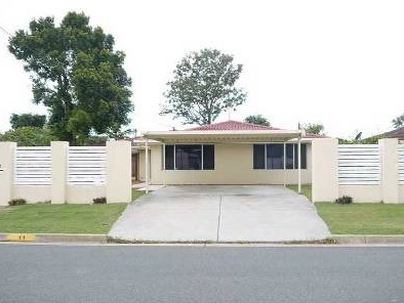 11 Denawen Street, Palm Beach QLD 4221