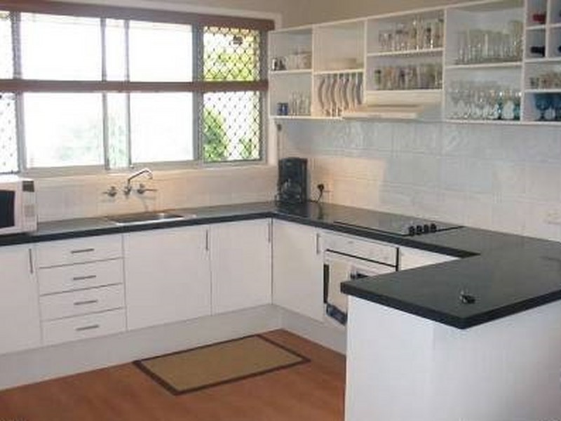 11 Denawen Street, Palm Beach QLD 4221