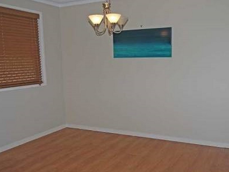 11 Denawen Street, Palm Beach QLD 4221