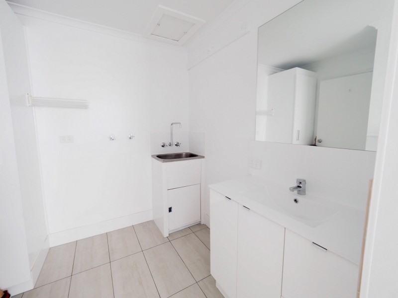 9//18 Mawarra Street, Palm Beach QLD 4221