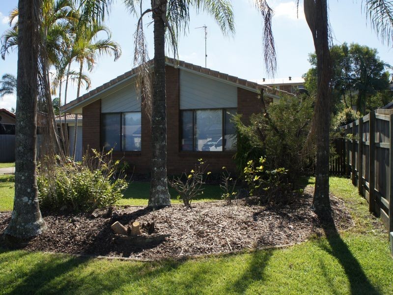 10 Balsa Street, Elanora QLD 4221