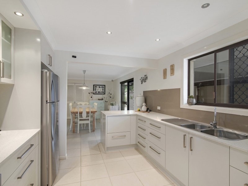 133 Mallawa Drive, Palm Beach QLD 4221