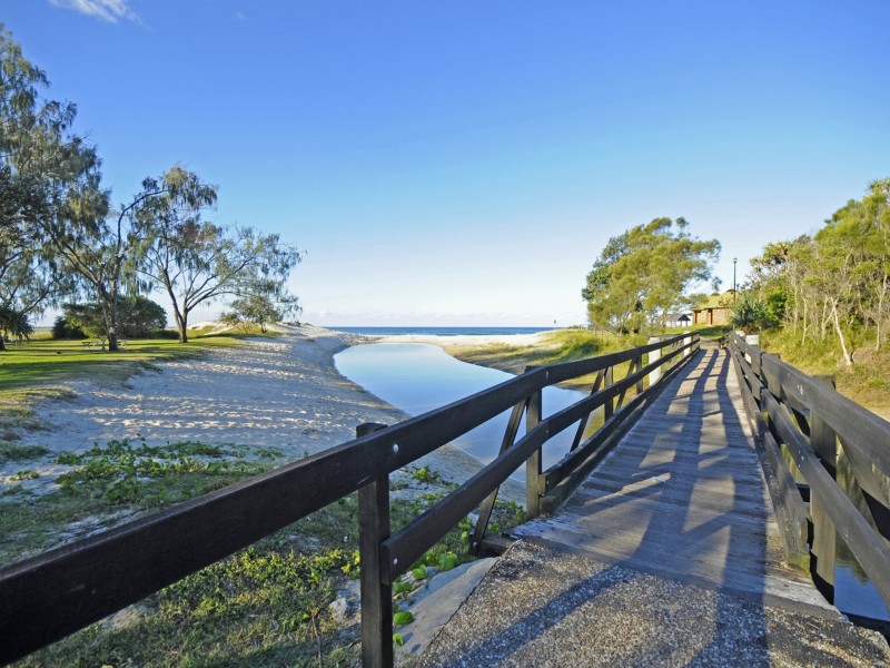 7 Carlyle Drive, Currumbin QLD 4223