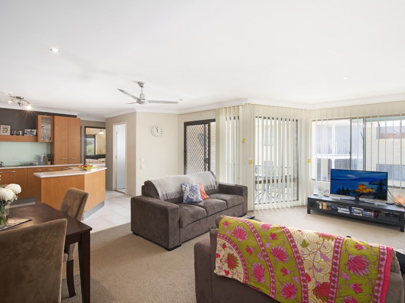 7/5 Nalla Court, Palm Beach QLD 4221