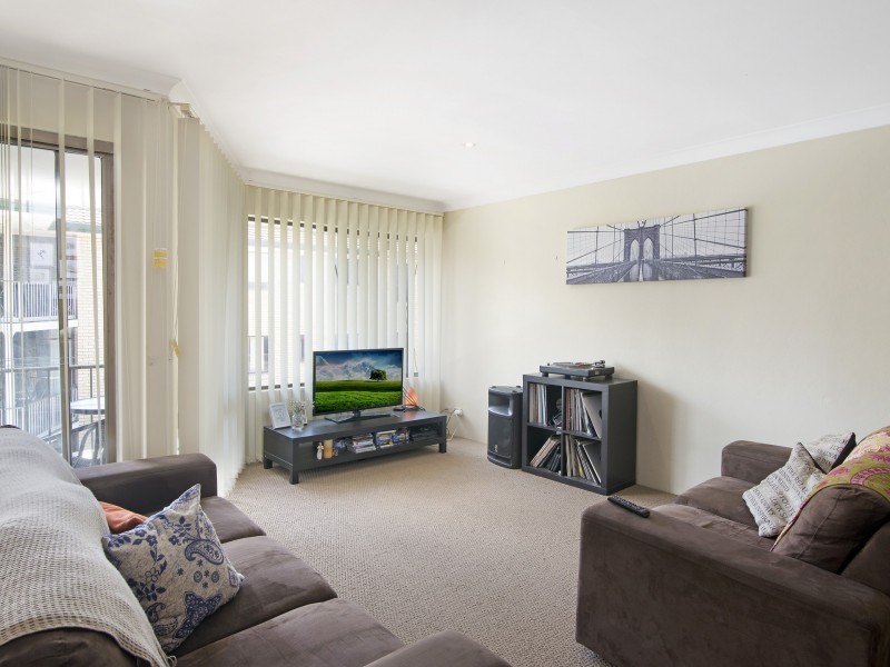 7/5 Nalla Court, Palm Beach QLD 4221