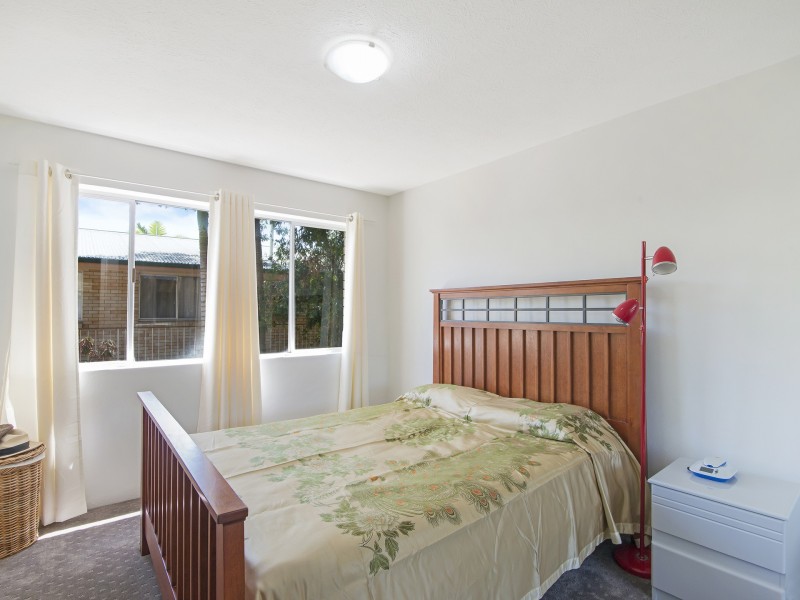 3/54 Sarawak Avenue, Palm Beach QLD 4221