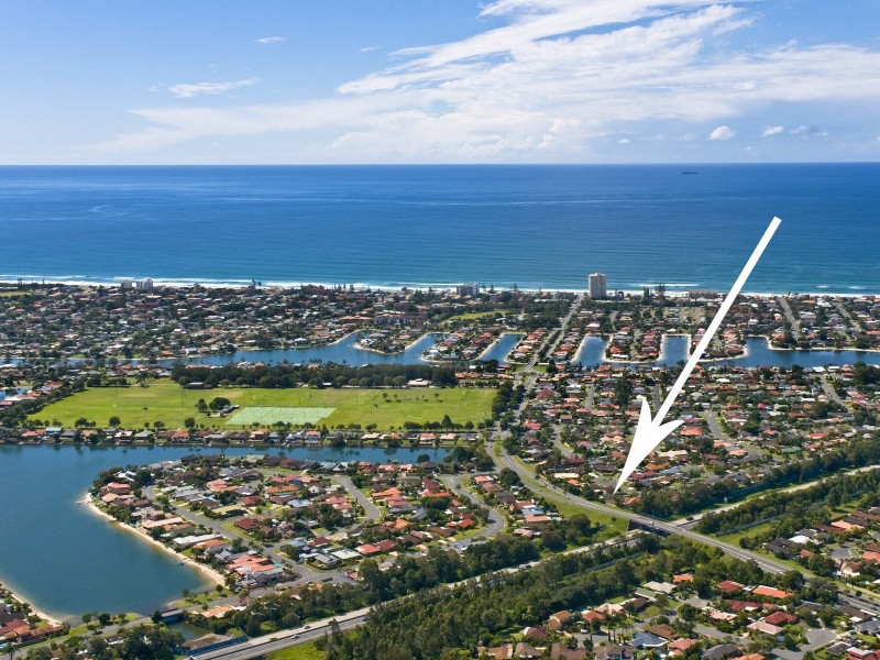 40 Spindle Street, Palm Beach QLD 4221