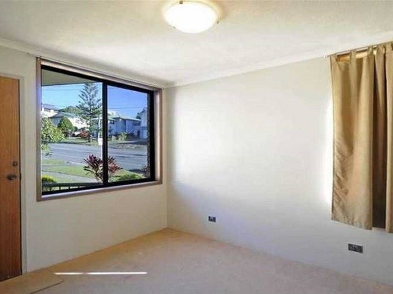 1/29 Teemangum Street, Tugun QLD 4224