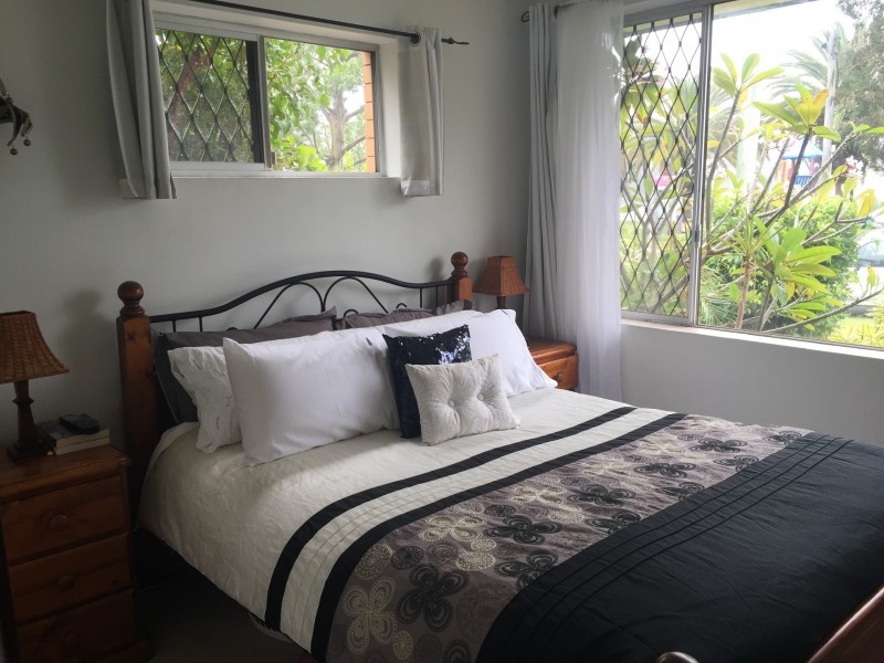 2/40 Murlong Crescent, Palm Beach QLD 4221